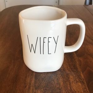 Rae Dunn WIFEY mug NWOT